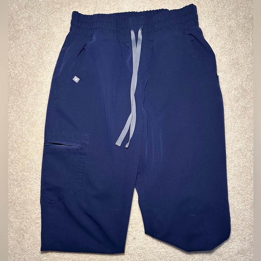 Figs High Waisted Uman Relaxed Jogger Scrub Joggers